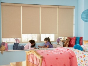 Keep Children and Pets Safe with Cordless Window Treatments