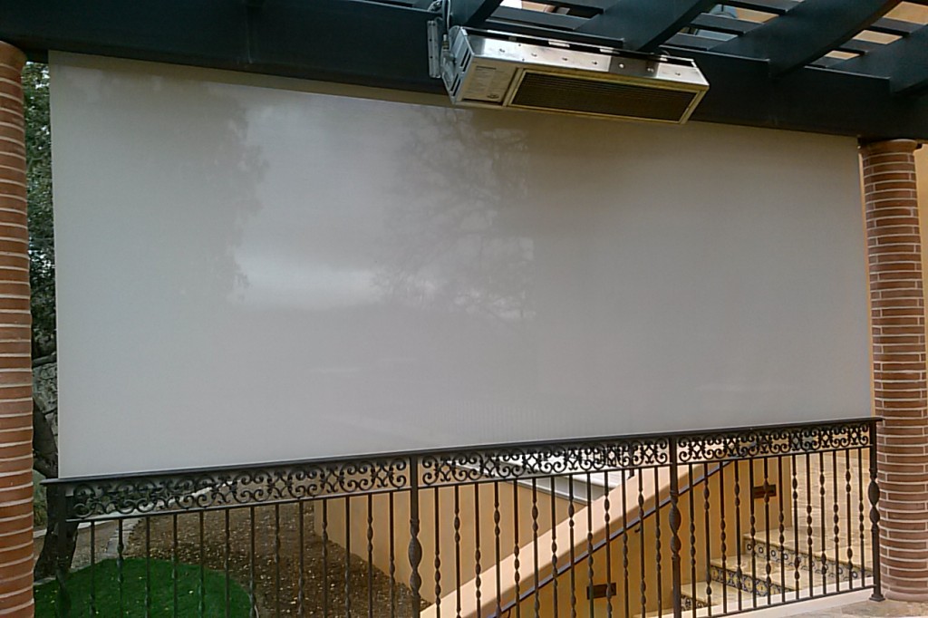exterior screen shade measure